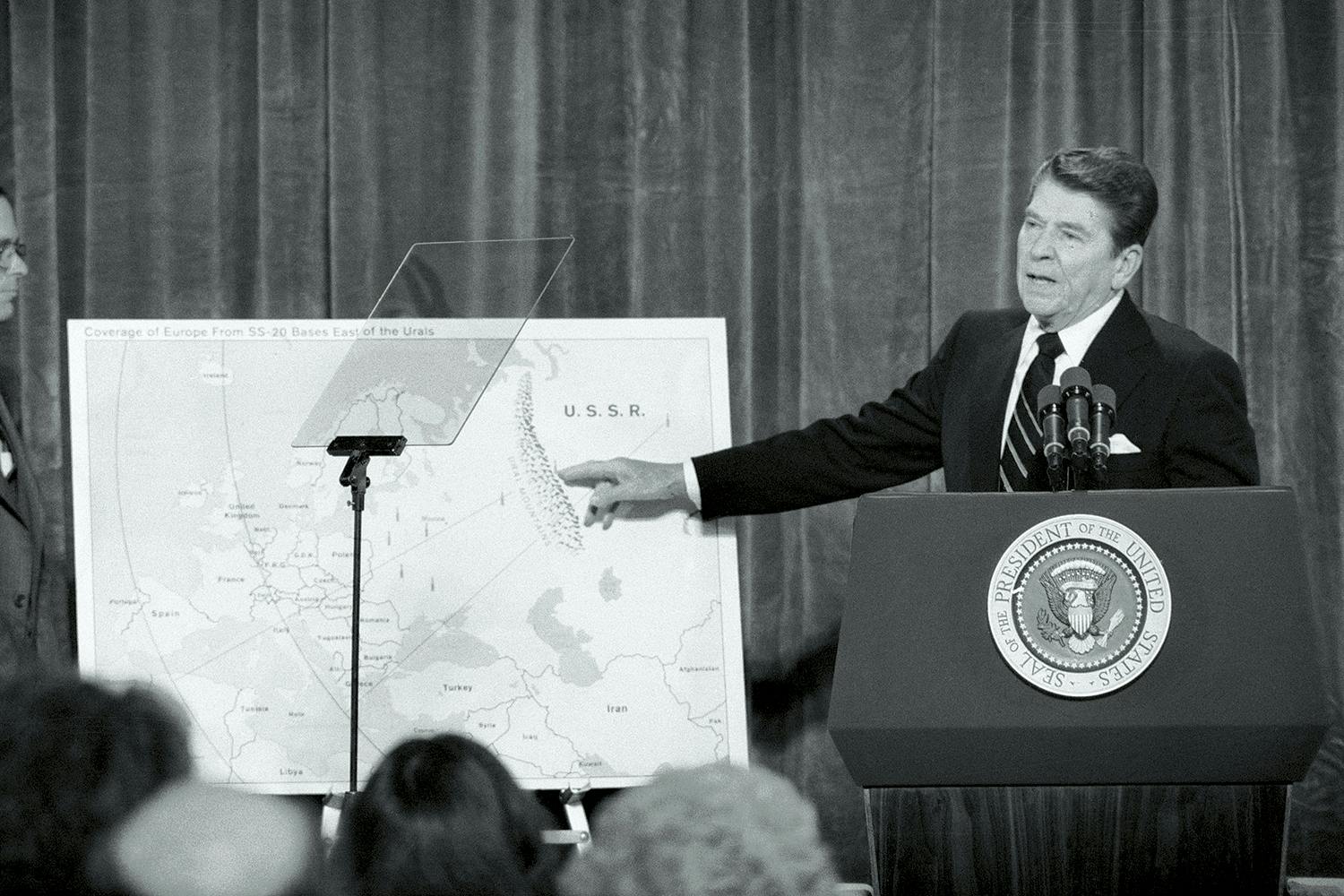 ronald reagan tal 1983 sdi sk zTjSFR f6C ronald reagan tal 1983 sdi sk zTjSFR f6C